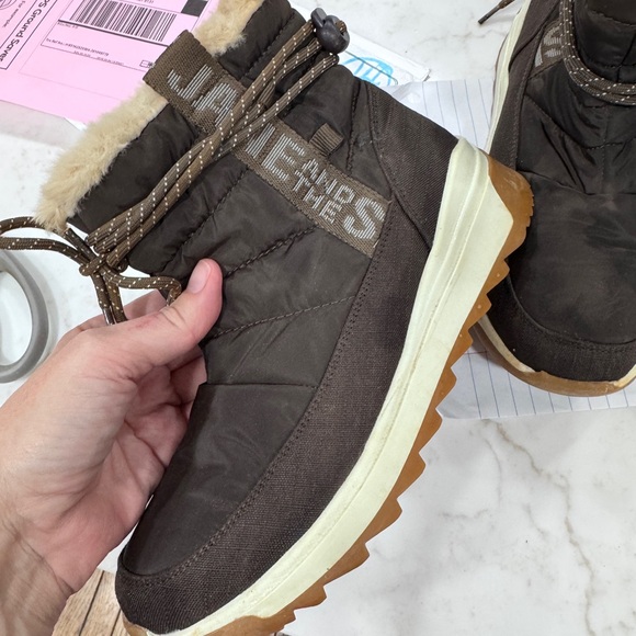 JANE AND THE SHOE Brown Snow Boots - Picture 2 of 10